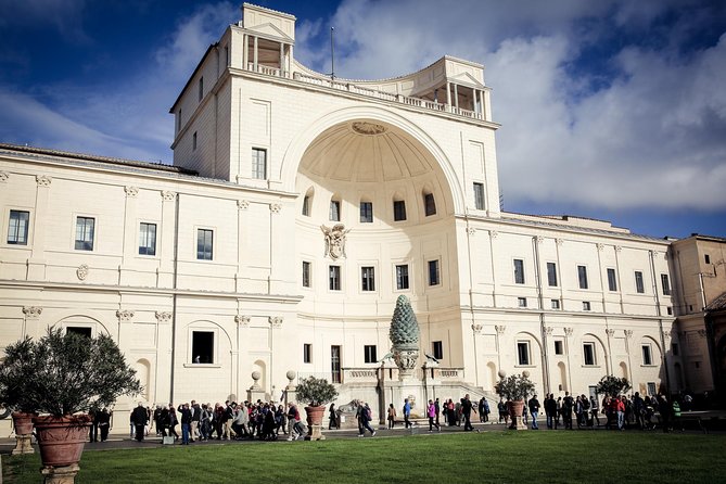 Vatican Museums and Sistine Chapel Fast-Track Tour - Finishing at Piazza San Pietro