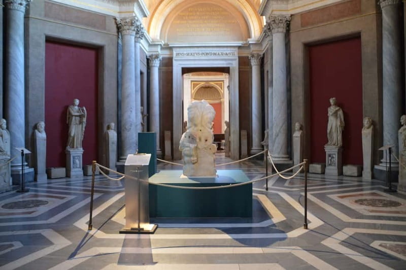 Vatican: Museums First-Access Small-Group Tour with Guide - Key points to know before you book