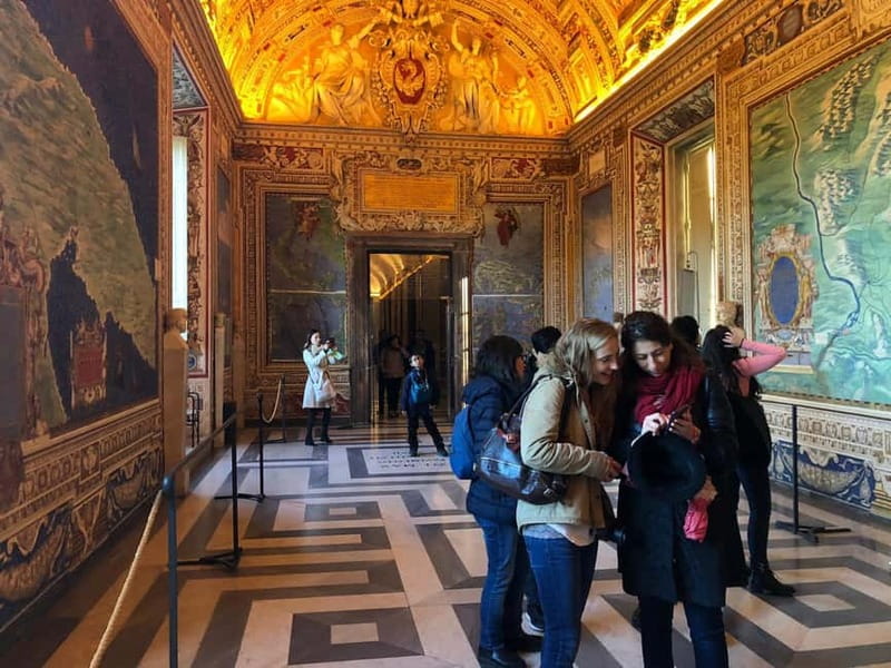 Vatican: Museums First-Access Small-Group Tour with Guide - Why the early 8 AM start matters