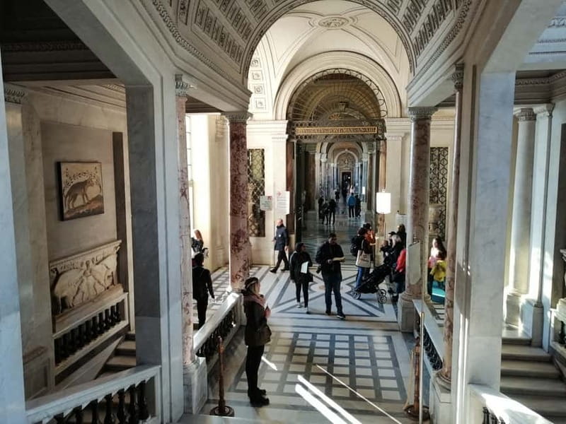 Vatican: Museums First-Access Small-Group Tour with Guide - Direct access to St. Peter’s Basilica