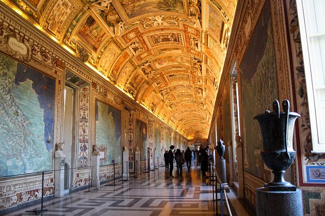 Vatican Museums, Sistine Chapel and Basilica Guided Group Tour - Meeting near the Vatican Museums
