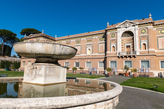 Vatican Museums, Sistine Chapel and St. Peter's Basilica Tour - The Sistine Chapel in about 10 minutes