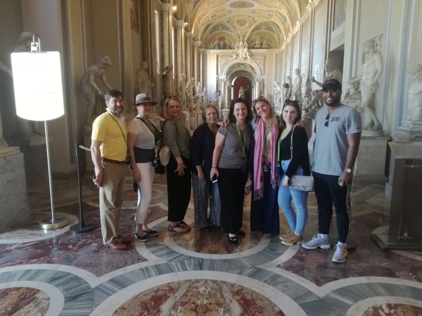 Vatican Museums: Sistine Chapel and St. Peter's Tour - St. Peter’s Basilica: a change in scale