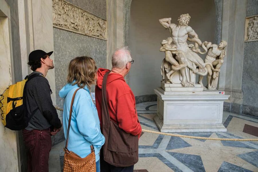 Vatican Museums & Sistine Chapel Guided Tour - A fast route through one enormous museum