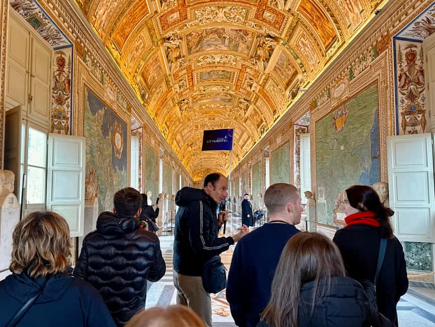 Vatican Museums, Sistine Chapel & Skip-the-Line Basilica - Ancient sculpture at Museo Pio Clementino