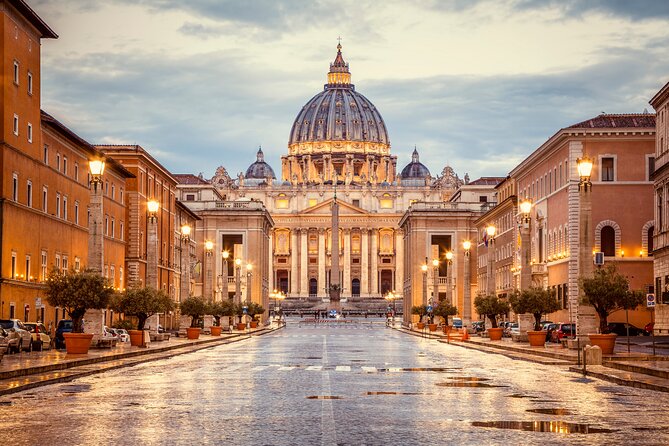 Vatican Museums, Sistine Chapel & St Peter’s Basilica Guided Tour - Sistine Chapel: preparation before silence