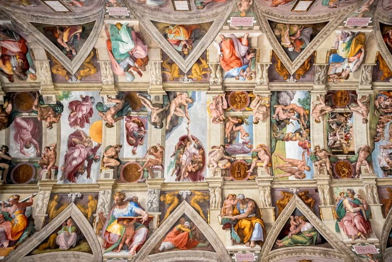 Vatican Museums, Sistine Chapel & St. Peter's Square Tour - Dress, bags, and practical rules