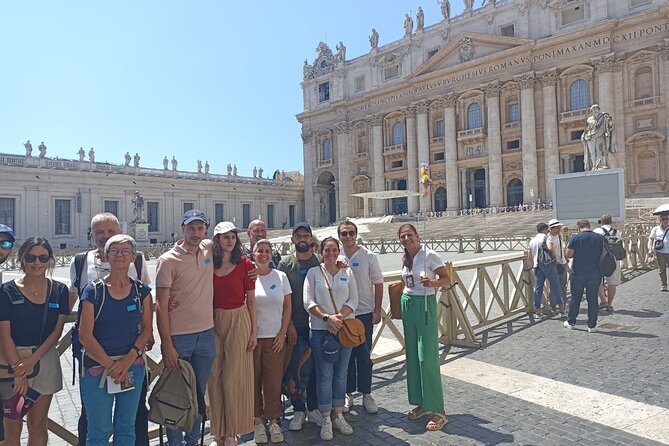 Vatican Museums, Sistine Chapel Tour and Basilica Access - Dress, meeting point, and timing tips