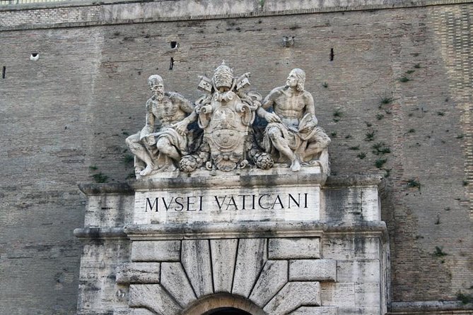 Vatican Museums & Sistine Chapel Tour - Small Group Max 10ppl - Gallery of Tapestries: woven scenes and visual tricks