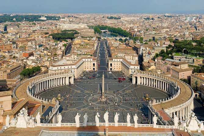 Vatican Museums Sistine Chapel Tour with access to St Peter - The guide makes or breaks the day