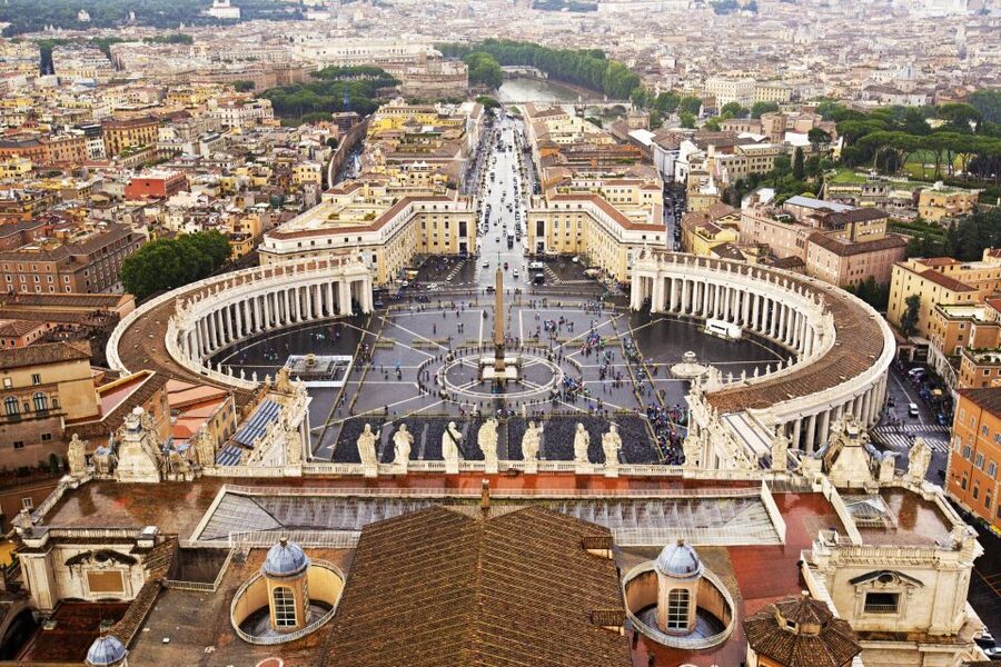 Vatican: Papal Audience and St. Peter's Basilica Guided Tour - How the $50 price measures up