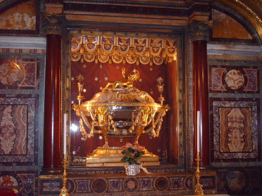 Vatican: Pope Francis Tomb and Papal Basilicas Tour - Saint John Lateran, Rome’s cathedral