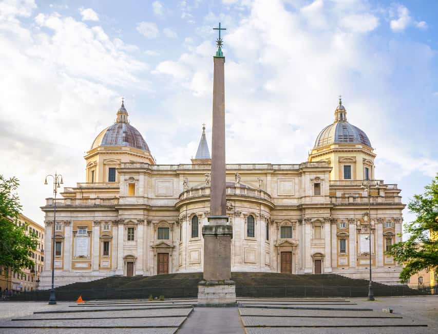 Vatican: Pope Francis Tomb and Papal Basilicas Tour - The value of the included van