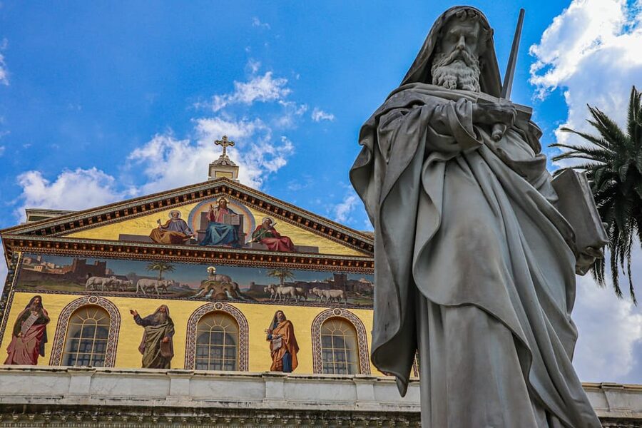 Vatican: Pope Francis Tomb and Papal Basilicas Tour - Santa Maria Maggiore and the tomb of Pope Francis