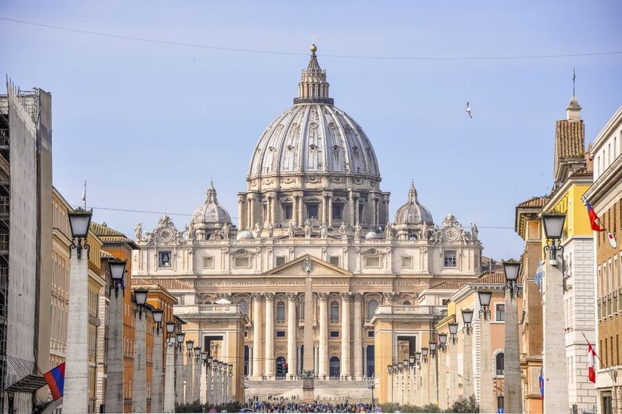 Vatican: Vatican Museums Sistine Chapel Skip-the-Line Ticket - Accessibility and identification details
