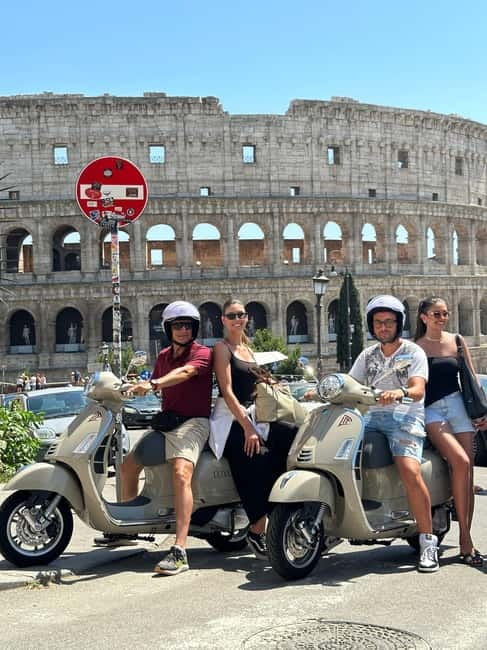 Vespa Sidecar Tour: Express Highlights of Rome - St. Peter’s Square and the Vatican area