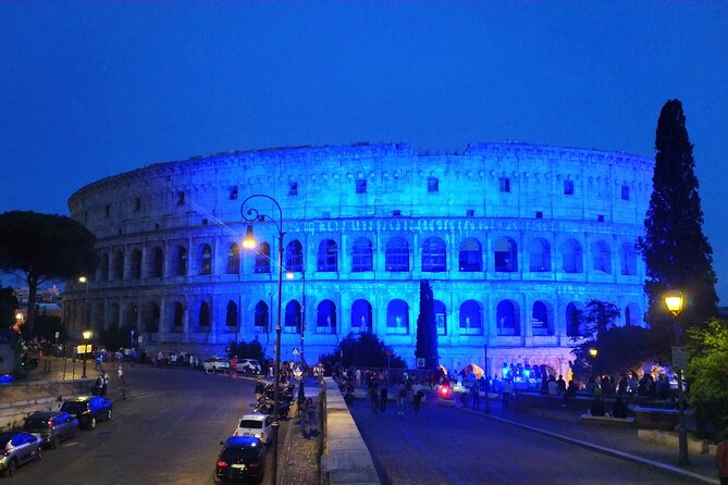 Walk the magic of Rome at night - Meeting the guide at Via del Monte Oppio 3